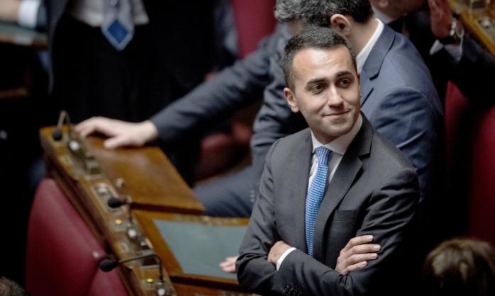 Найбільша фракція парламенту Італії розкололася через "українське питання"
