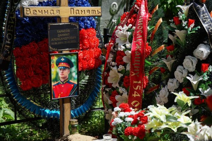 Місцевій владі росії не вистачає грошей ховати загиблих в Україні