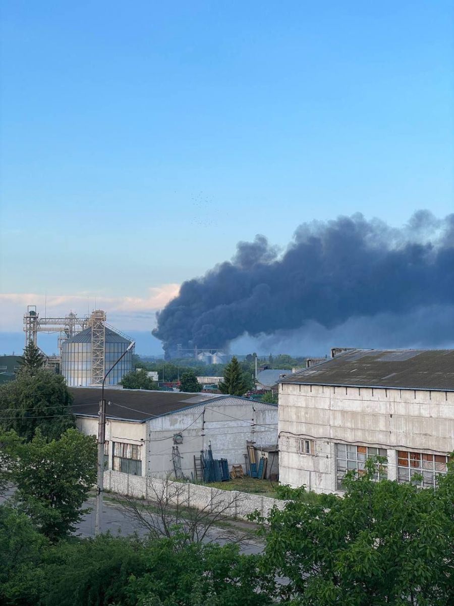 На окупованій Луганщині детонують склади з боєприпасами. Фото: соцмережі