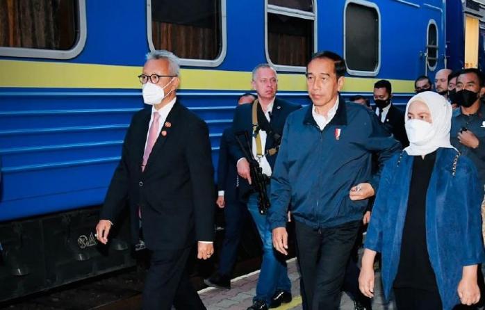 Президент Індонезії їде до Зеленського поїздом з Польщі