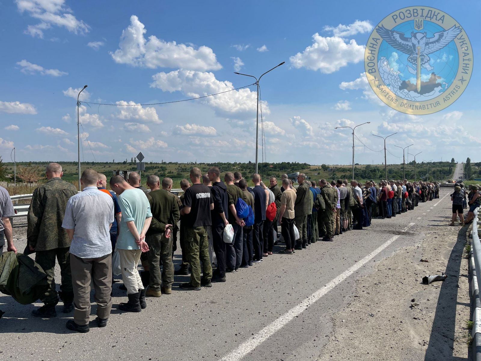 Фото звільнених сьогодні внаслідок обміну захисників "Азовсталі" опублікувала військова розвідка