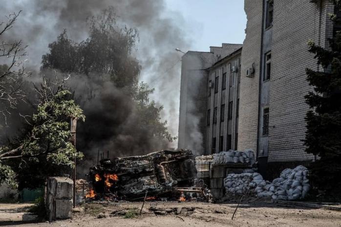 Битва за місто Лисичанськ триває. Фото: Сергій Гайдай