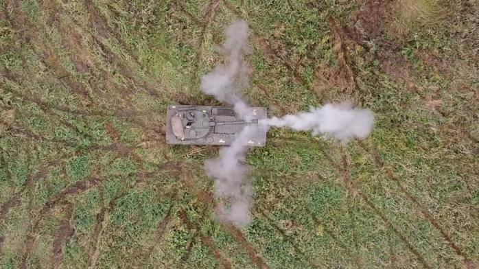 Горит и искрит — ВСУ показали уничтожение военной техники рф на юге Украины 