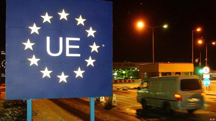 Еврокомиссия пригласила Украину в Таможенный безвиз с ЕС. Фото: AP