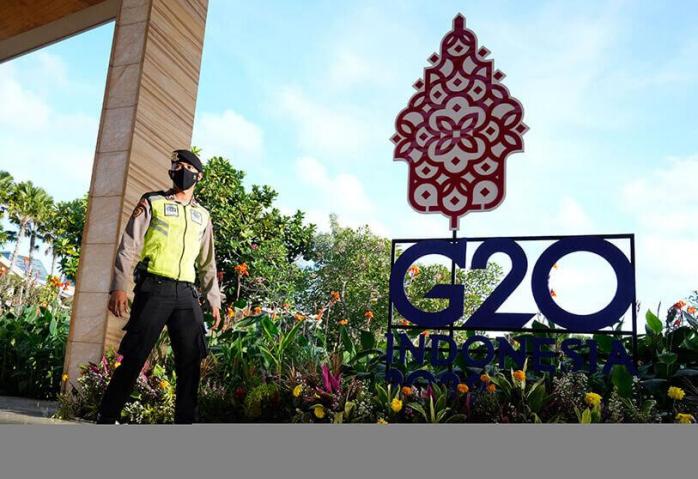  Встреча на Бали - G20 завершила саммит без коммюнике и группового фото