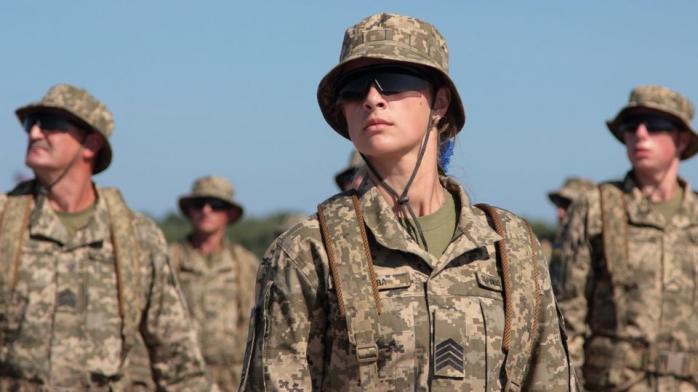 Генштаб ВСУ объяснил изменения по поводу военного учета женщин в Украине