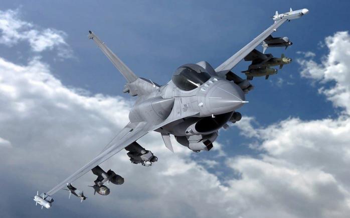 Нижня палата Конгресу дозволила навчання українських пілотів на винищувачах F-15 та F-16