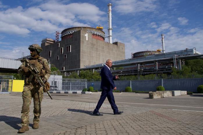 Россияне прикрыли свою военную технику энергоблоком Запорожской АЭС