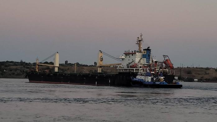 Зерновое соглашение – отправлено первое судно с продовольствием из порта «Южный». Фото: Facebook / Мининфраструктуры