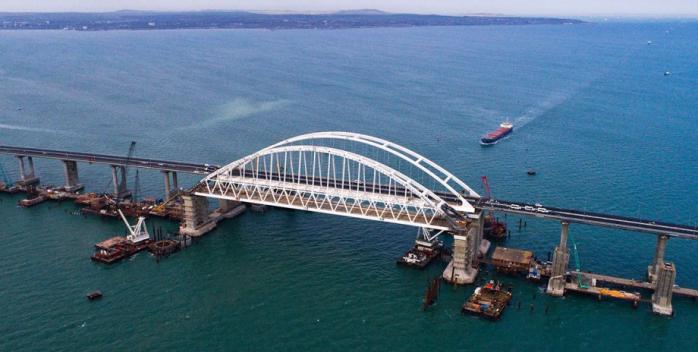 Генерал Дмитрий Марченко объяснил необходимость уничтожения Крымского моста. Фото: focus.ua