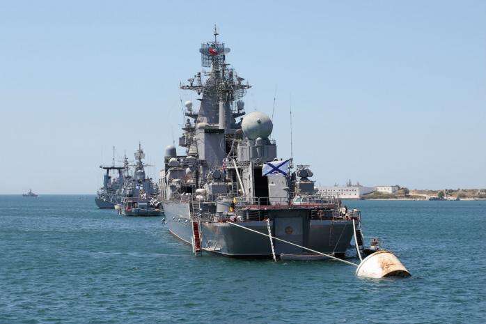Російський флот притиснувся до Криму і зняв напругу для ЗСУ у Чорному морі - британська розвідка