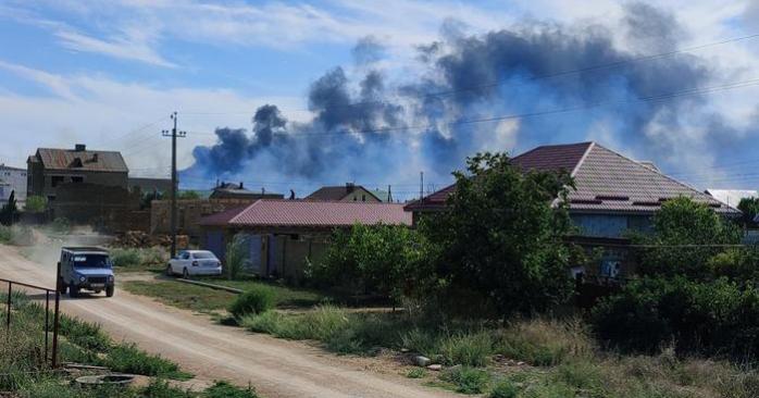 Мощные взрывы прогремели в оккупированном Мелитополе. Фото: Reuters
