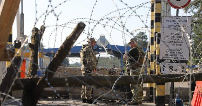 Прикордонники показали систему укріплень на кордоні з рф і білоруссю (ВІДЕО)