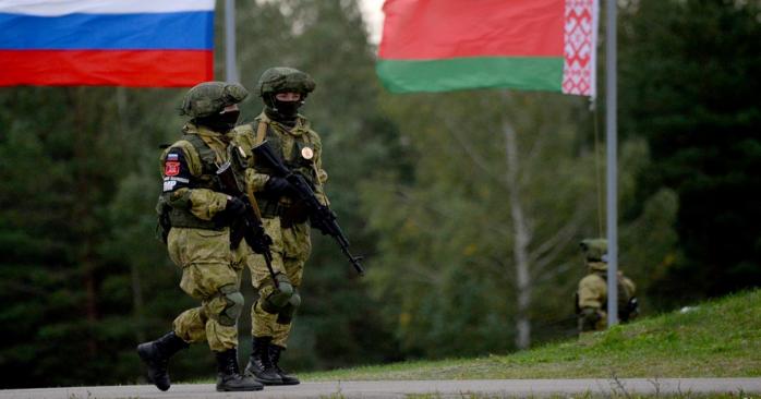 Тысяча российских военных находятся в беларуси, фото: «РБК»