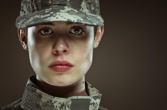 На військовий облік добровільно - комітет Ради підтримав законопроект про жінок в армії