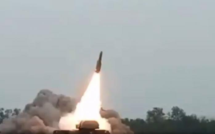 Хорошая вещь MLRS - Зеленский поблагодарил ВСУ за уничтожение склада ракет С-300, которыми россияне били по Харькову