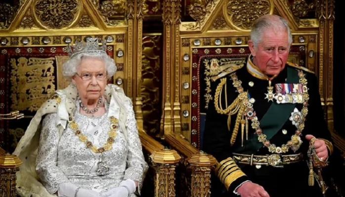 В Британии новый монарх – король Чарльз взял имя Карла ІІІ