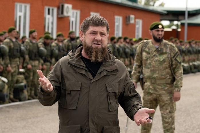 Путин хочет загнать в Украину недоукомплектованные чеченские батальоны вслед за "боевыми зеками" - ISW