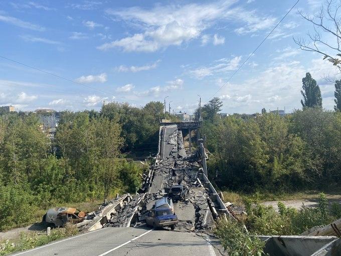 В Балаклее разминировали мост - россияне не успели взорвать 400 кг гексогена