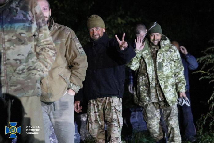Український омбудсмен показав російських військовополонених, яких передали росії в рамках обміну 
