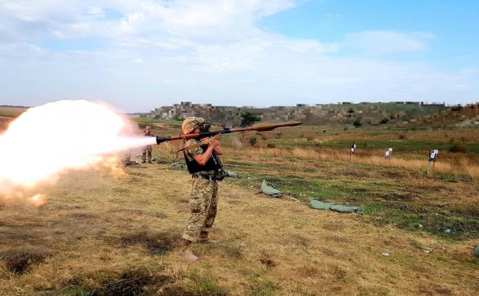 ЗСУ знищили склад, сім танків і ще 10 одиниць техніки одним ударом