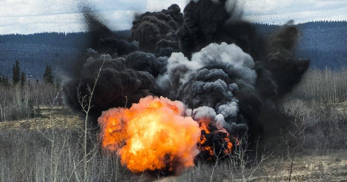 Взрывы прогремели на полигоне с россиянами вблизи Мариуполя. Фото: