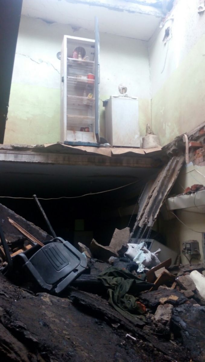 Пошкоджена обсерваторія у селі Волохів Яр, фото: Михайло Сидорчук