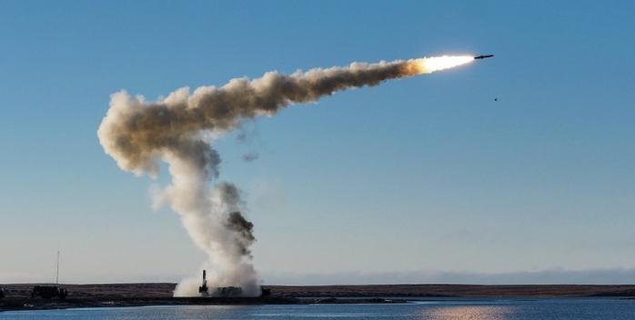 рф не может производить ракеты так же быстро, как расходует. Фото: focus.ua