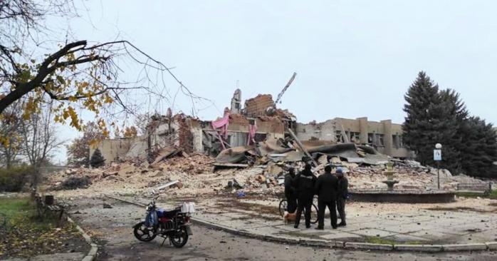 Уничтоженный дом культуры в Гуляйполе, фото: Гуляйпольская городская территориальная община