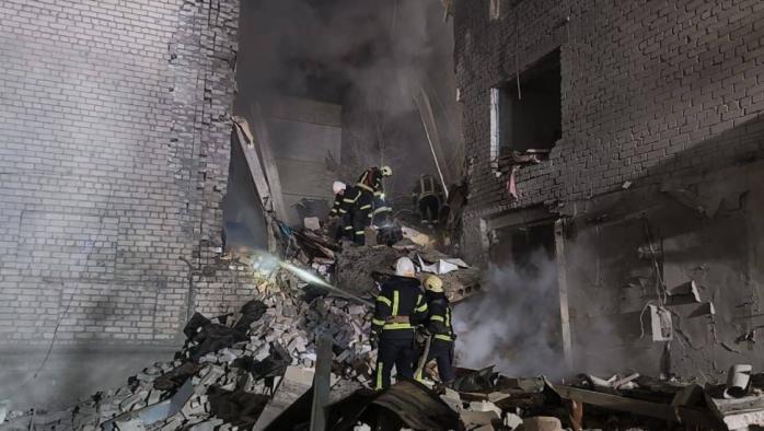 Ракетный удар рф по пятиэтажке Николаева – пятеро погибших