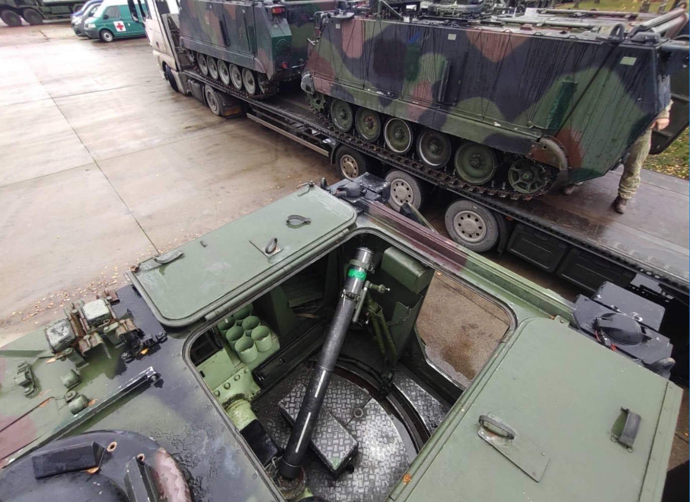 Литва передала ЗСУ бронетранспортери М113. Фото: Арвідас Анушаускас у Twitter