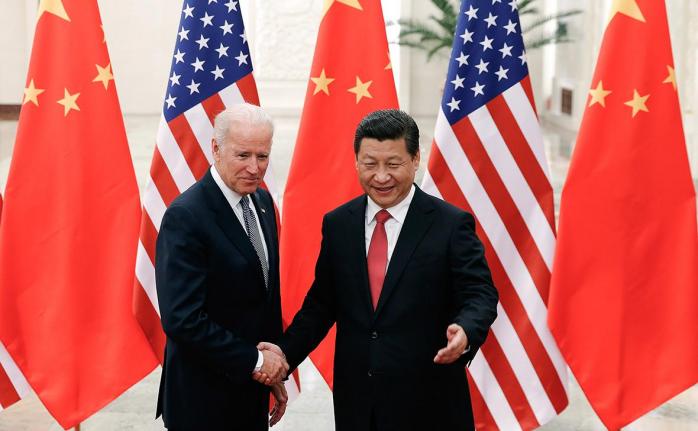 Главы США и Китая встретились на Бали. Фото: РБК