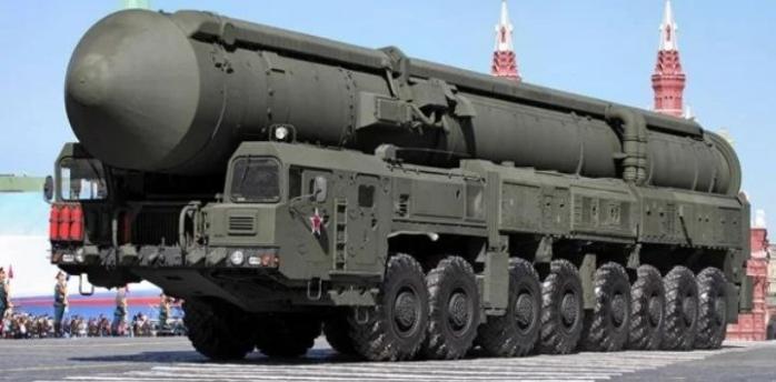 Навесні росіяни оцінювали можливість ядерного удару по Україні - Newsweek 