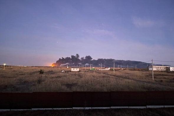Пожар на аэродроме в Курске. Фото: NEXTA