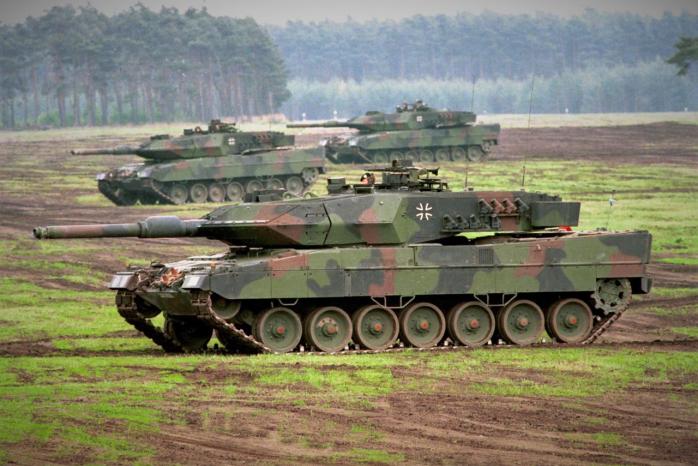 Вам потрібні танки – у Бундестазі підтвердили згоду США на передачу танків Leopard Україні