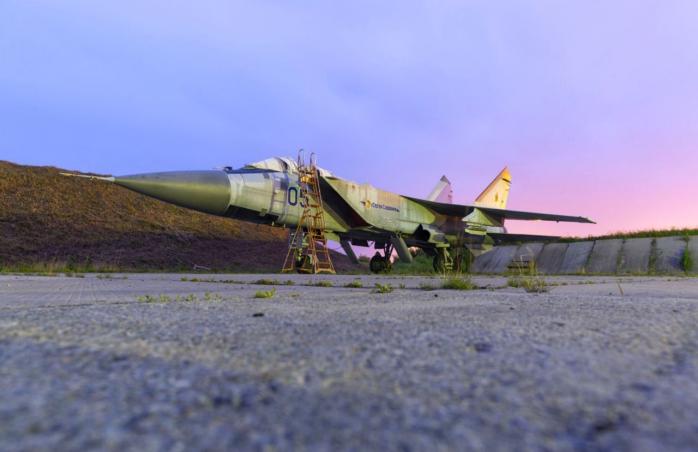 До білорусі прилетіли три російських винищувачі МіГ-31