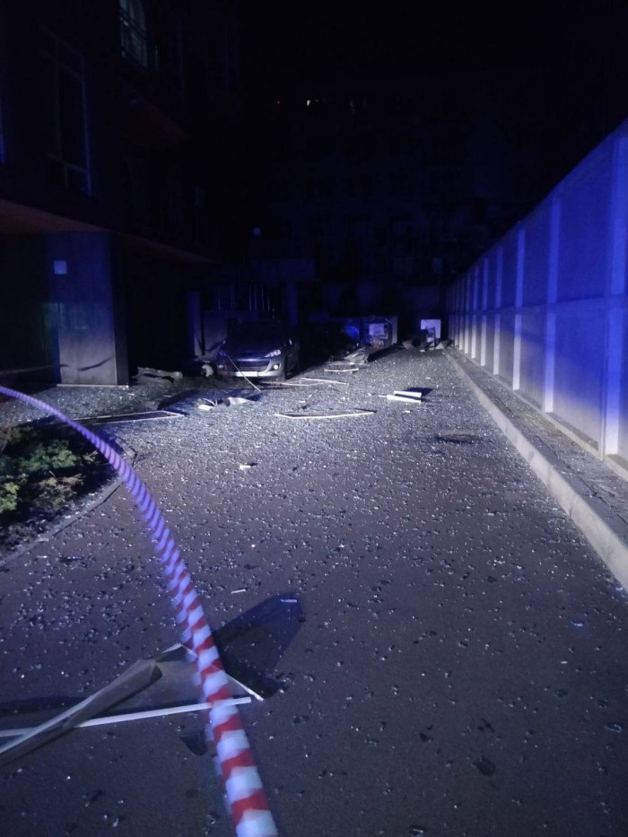 Наслідки удару безпілотником по Києву, фото: Кирило Тимошенко
