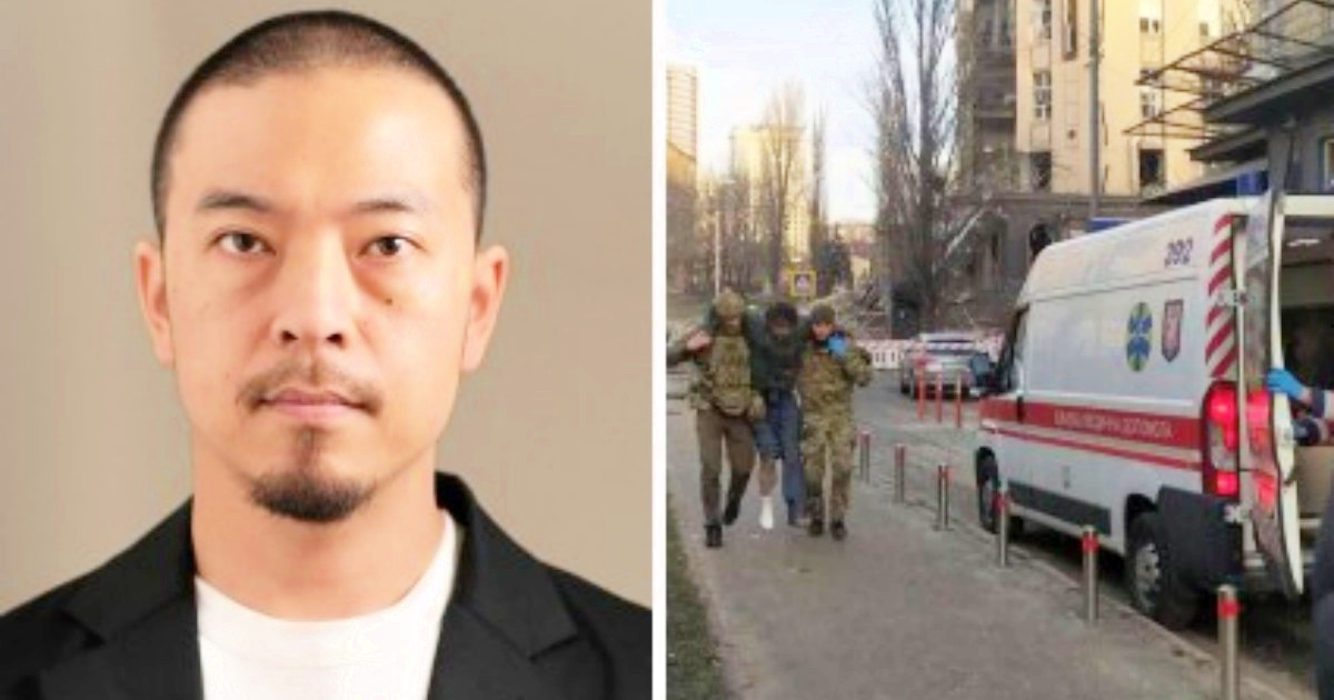 Японские репортеры. Японский корреспондент. Японский корреспондент. Японец журналист. Японцы в аэропорту.