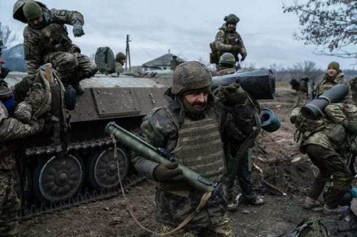 ВСУ сражаются за трассу к северу от Кременной – это ключевой маршрут обеспечения фронта для рф на Донбассе