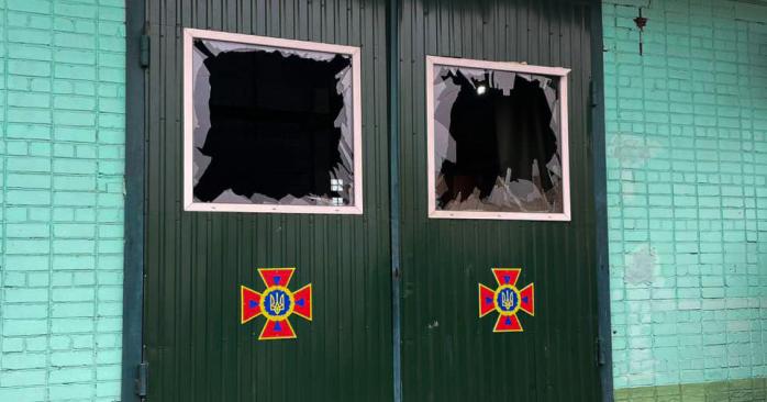 Войска рф обстреляли пожарную часть в Херсоне. Фото: ГСЧС