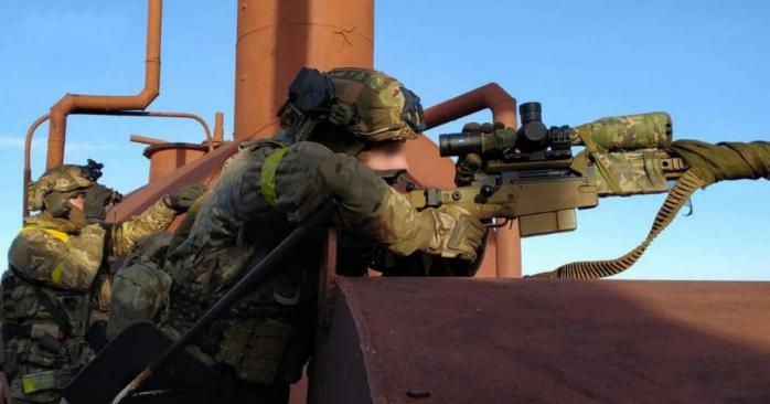 Украинские военные продолжают защищать Бахмут, фото: ГПСУ