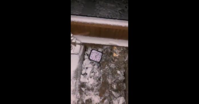 Українські партизани знищили залізничне полотно, яке використовували окупанти, скріншот відео