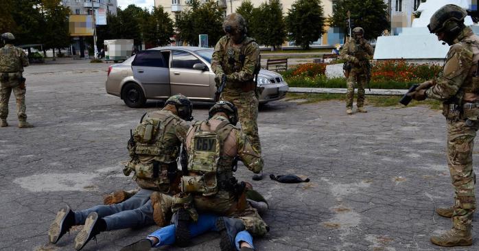 СБУ сообщила, сколько диверсантов и шпионов задержала. Фото: СБ Украины