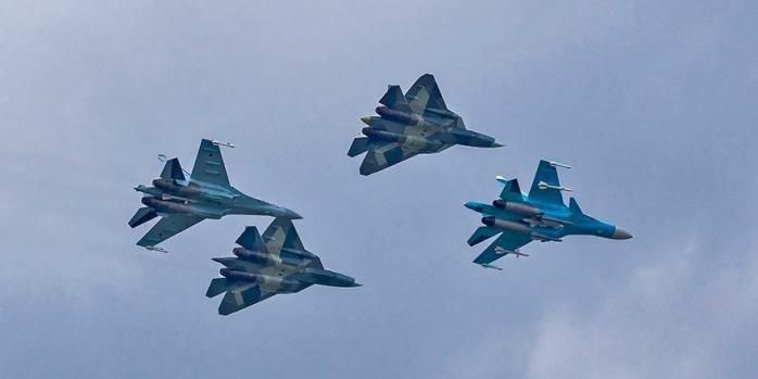 Москва та Мінськ розпочали навчання військової авіації в білорусі