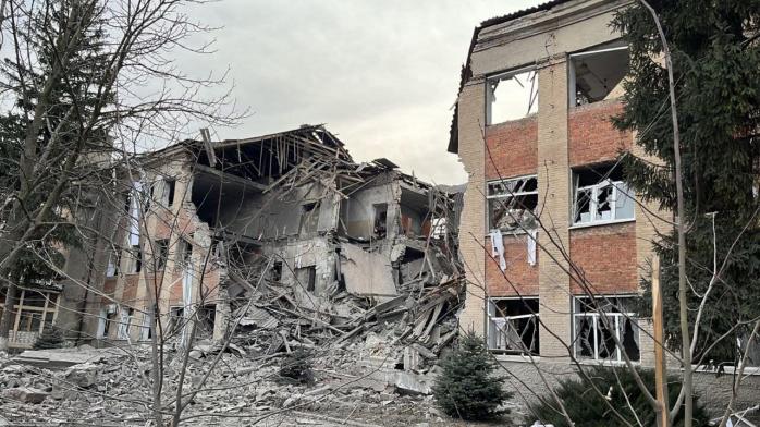 Окупанти вдарили ракетою по коледжу в Куп’янську. Фото: Олег Синєгубов