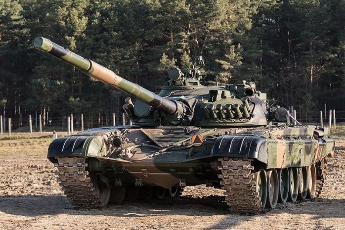 Польша предоставит Украине дополнительные БМП и советские танки Т-72 - результаты "Рамштайна"