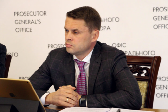 Заступник генпрокурора Симоненко їздив на зимові канікули в Іспанію на авто львівського бізнесмена 