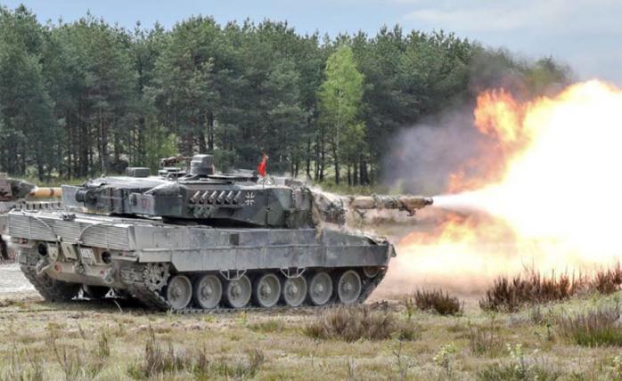 Немцы быстро передумали — Берлин не будет перечить Польше по поставке Украине танков Leopard