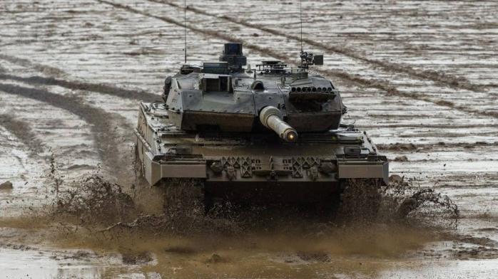Бундестаг официально примет решение о Leopard 25 января, Spiegel написал о согласии Шольца