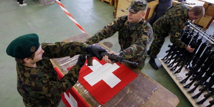 Нейтральная Швейцария близка к разрешению на реэкспорт своего оружия в Украину